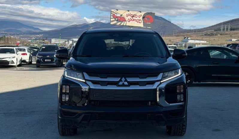 
								MITSUBISHI OUTLANDER full									