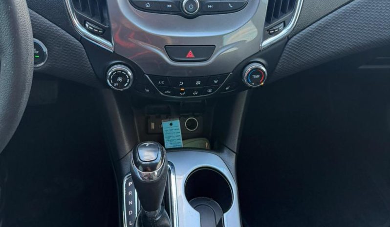 
								CHEVROLET CRUZE full									