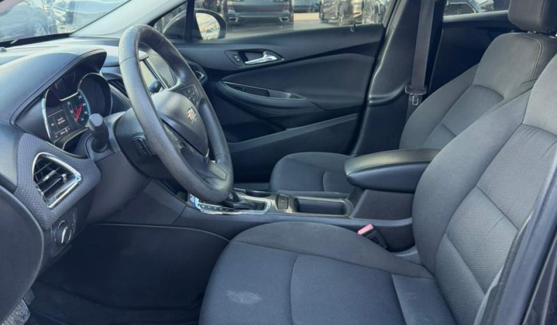 
								CHEVROLET CRUZE full									