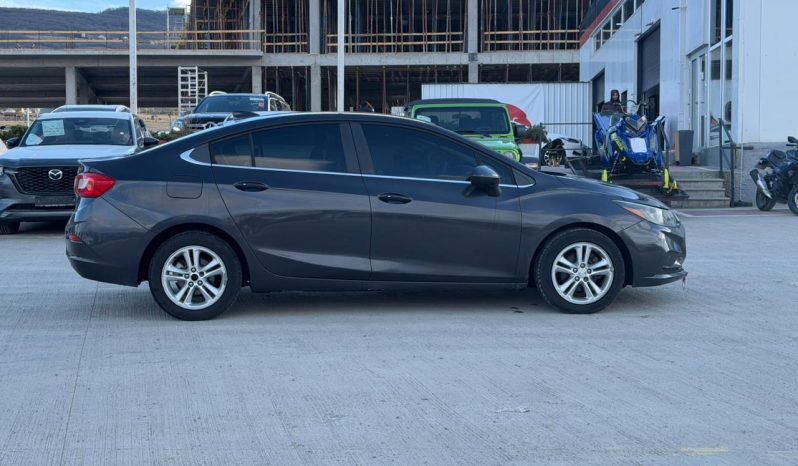 
								CHEVROLET CRUZE full									