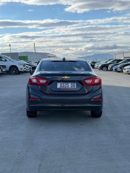 
										CHEVROLET CRUZE full									