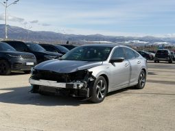 
										2021 Honda Insight full									