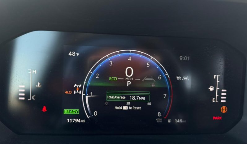 
								Toyota Land Cruiser full									