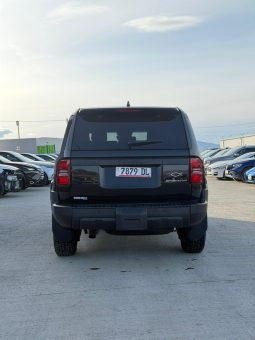 
										Toyota Land Cruiser full									