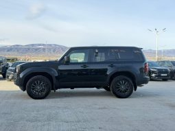 
										Toyota Land Cruiser full									