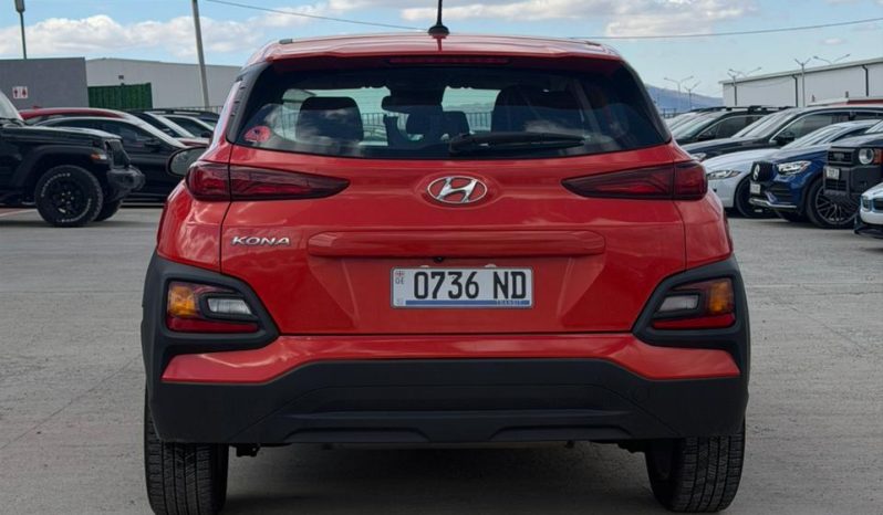 
								Hyundai Kona full									