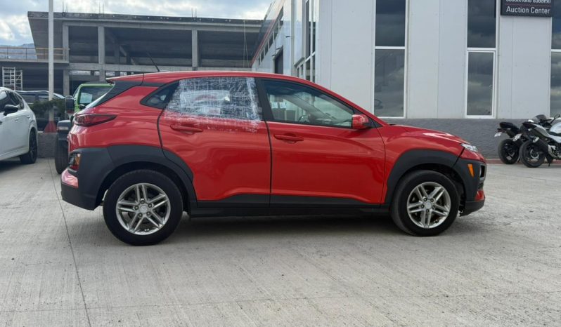 
								Hyundai Kona full									