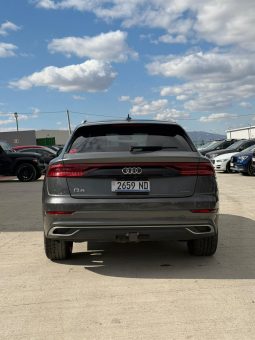 
										AUDI Q8 full									