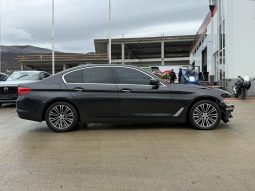 
										2017 BMW 530 XI full									