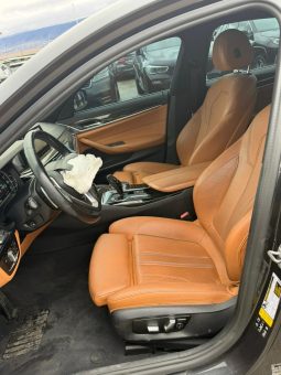 
										2017 BMW 530 XI full									