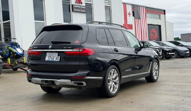 
								BMW X7 full									