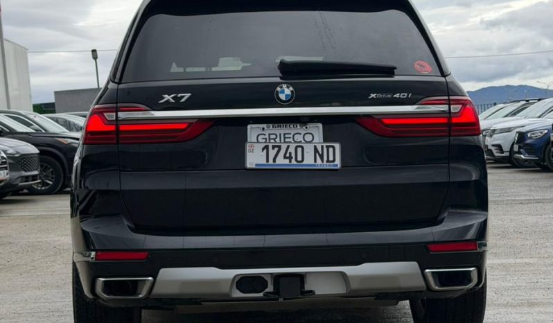 
								BMW X7 full									