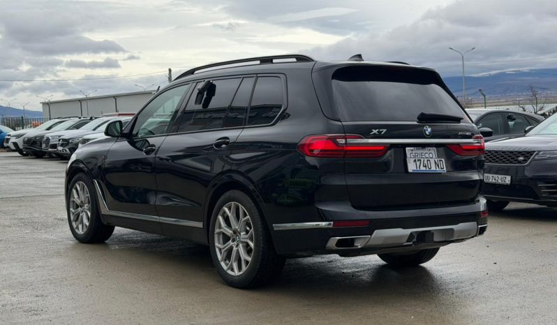 
								BMW X7 full									