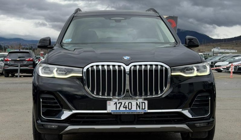 
								BMW X7 full									