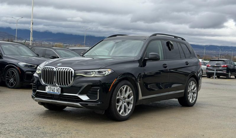
								BMW X7 full									