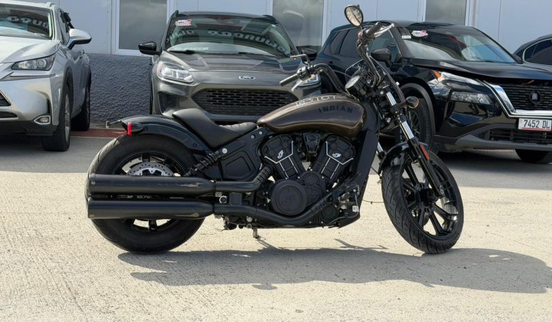 
								2023 Indian Scout Rogue Sixty full									