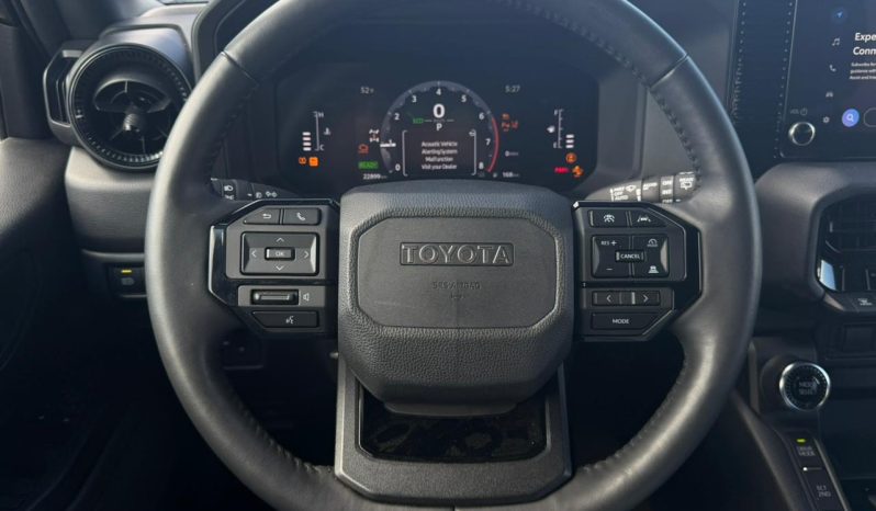 
								2024 Toyota Land Cruiser full									