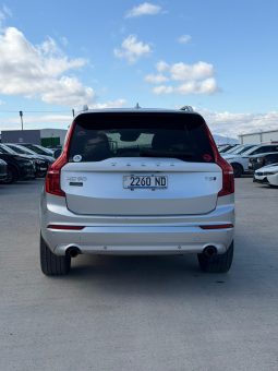 
										Volvo XC90 full									