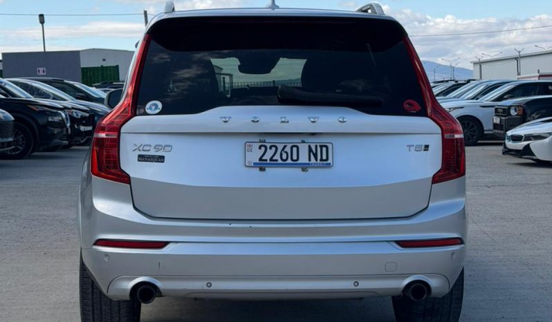 
								Volvo XC90 full									