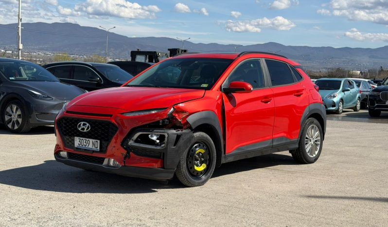 
								Hyundai Kona full									