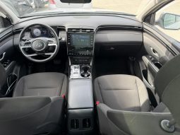 
										Hyundai Tucson full									