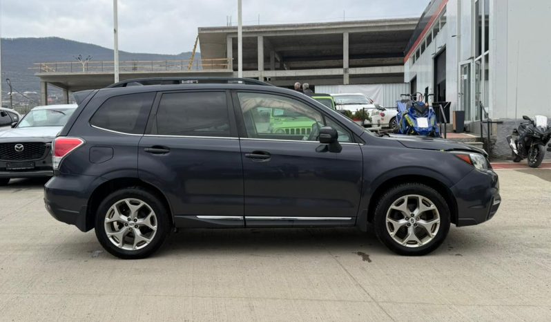 
								Subaru Forester full									