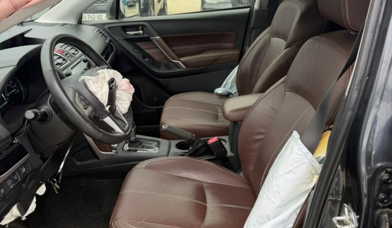 
								Subaru Forester full									