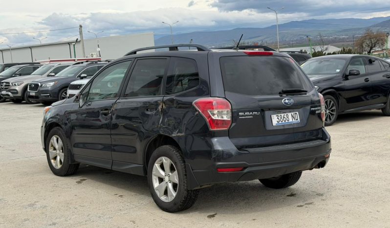 
								Subaru Forester full									