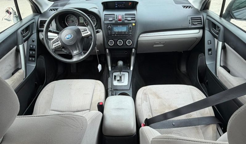 
								Subaru Forester full									