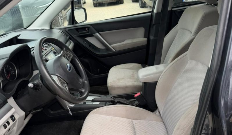 
								Subaru Forester full									