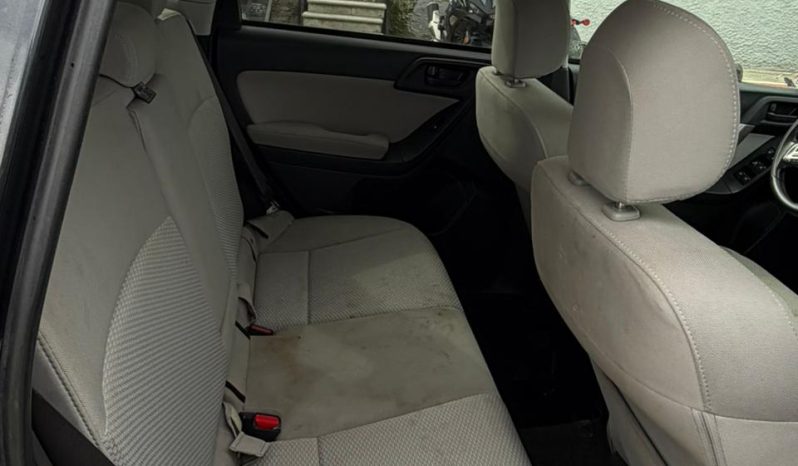 
								Subaru Forester full									