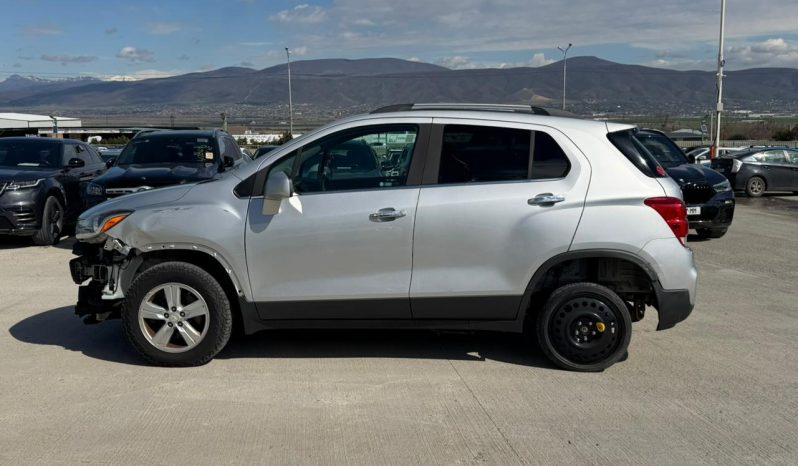 
								Chevrolet Trax full									