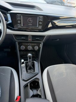 
										2023 Volkswagen Taos full									