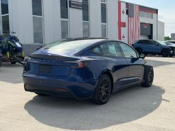 
										Tesla MODEL 3 full									