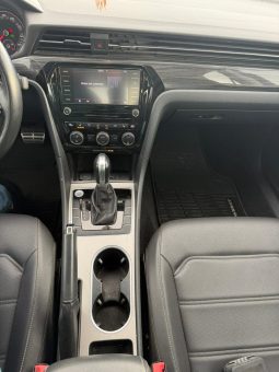 
										2020 Volkswagen Passat full									