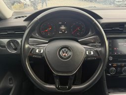 
										2020 Volkswagen Passat full									