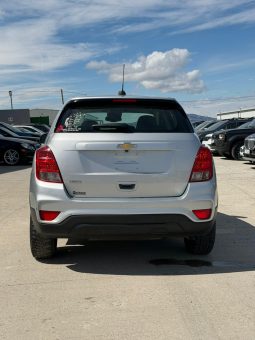 
										Chevrolet Trax full									