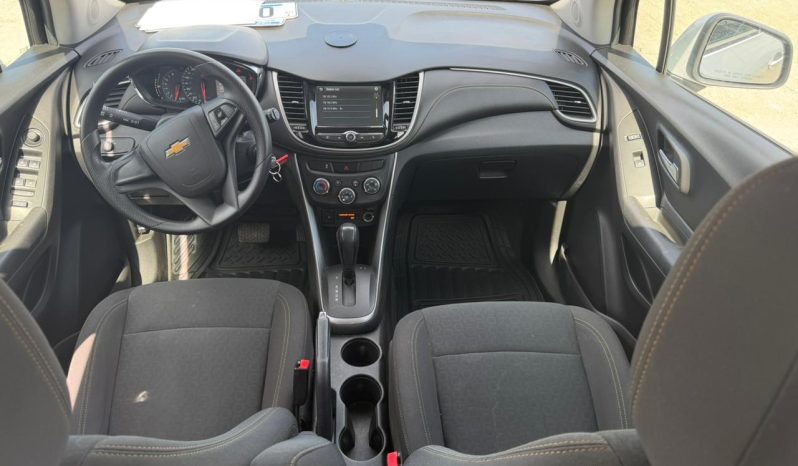 
								Chevrolet Trax full									