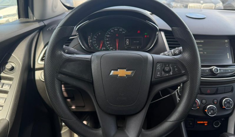 
								Chevrolet Trax full									