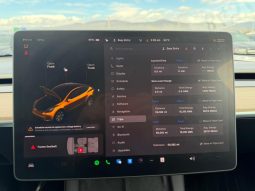 
										Tesla MODEL Y full									