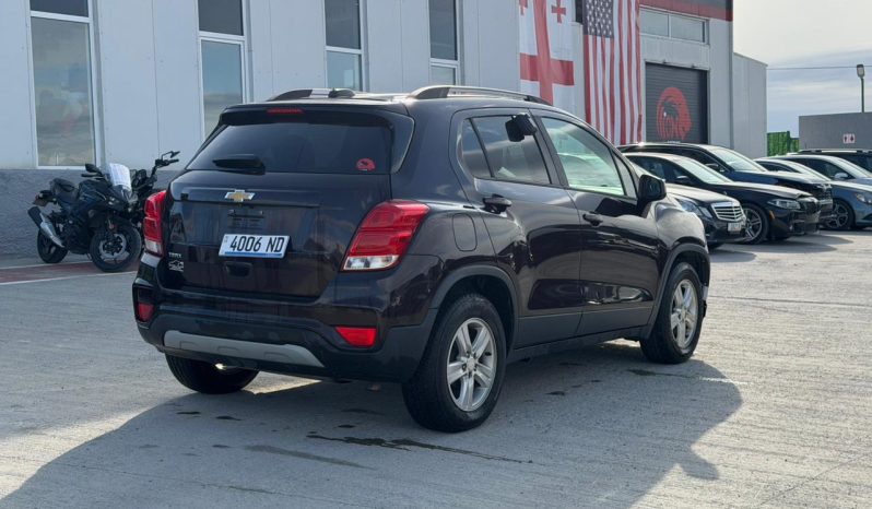 
								Chevrolet Trax full									