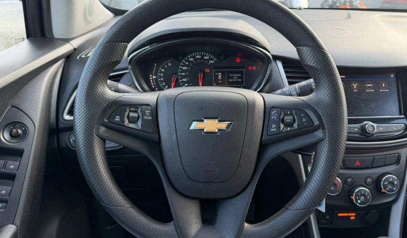 
								Chevrolet Trax full									