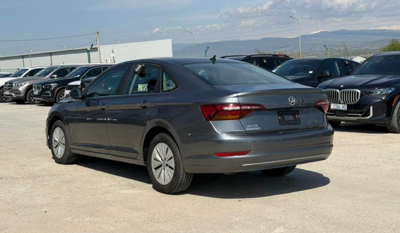
								2019 Volkswagen Jetta full									