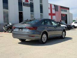 
										2019 Volkswagen Jetta full									