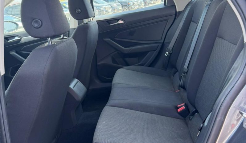 
								2019 Volkswagen Jetta full									