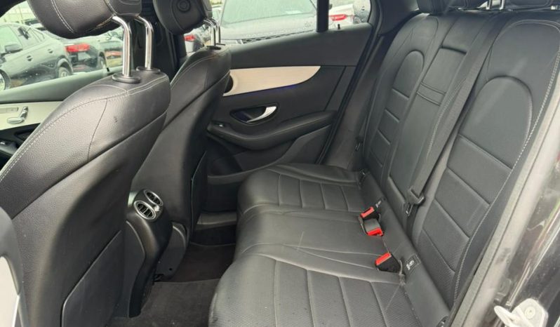 
								MERCEDES-BENZ GLC 300 full									