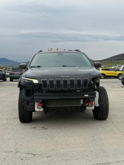 
										Jeep Cherokee full									