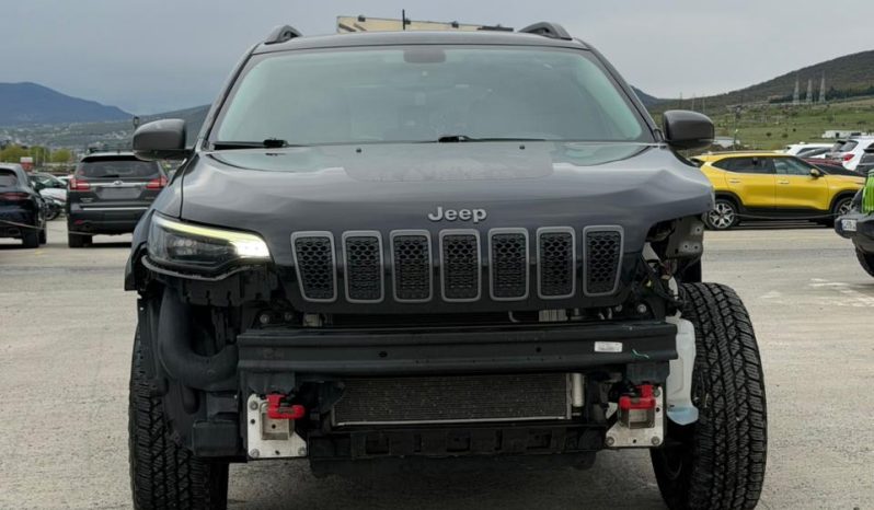 
								Jeep Cherokee full									