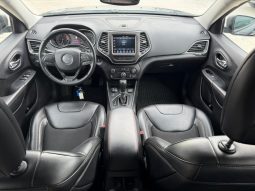 
										Jeep Cherokee full									