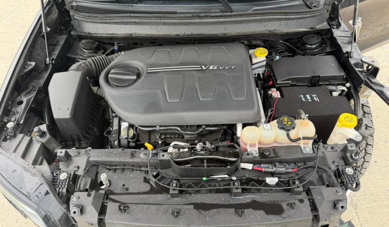 
								Jeep Cherokee full									
